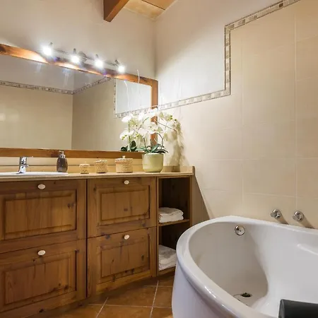 Pou Bo Villa Campanet